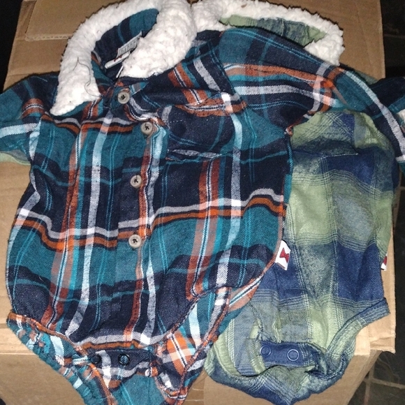 Plaid Kids Bodysuit Set – Blue & Green, Size 3/6 Months, Adorable & Comfy - Picture 2 of 2
